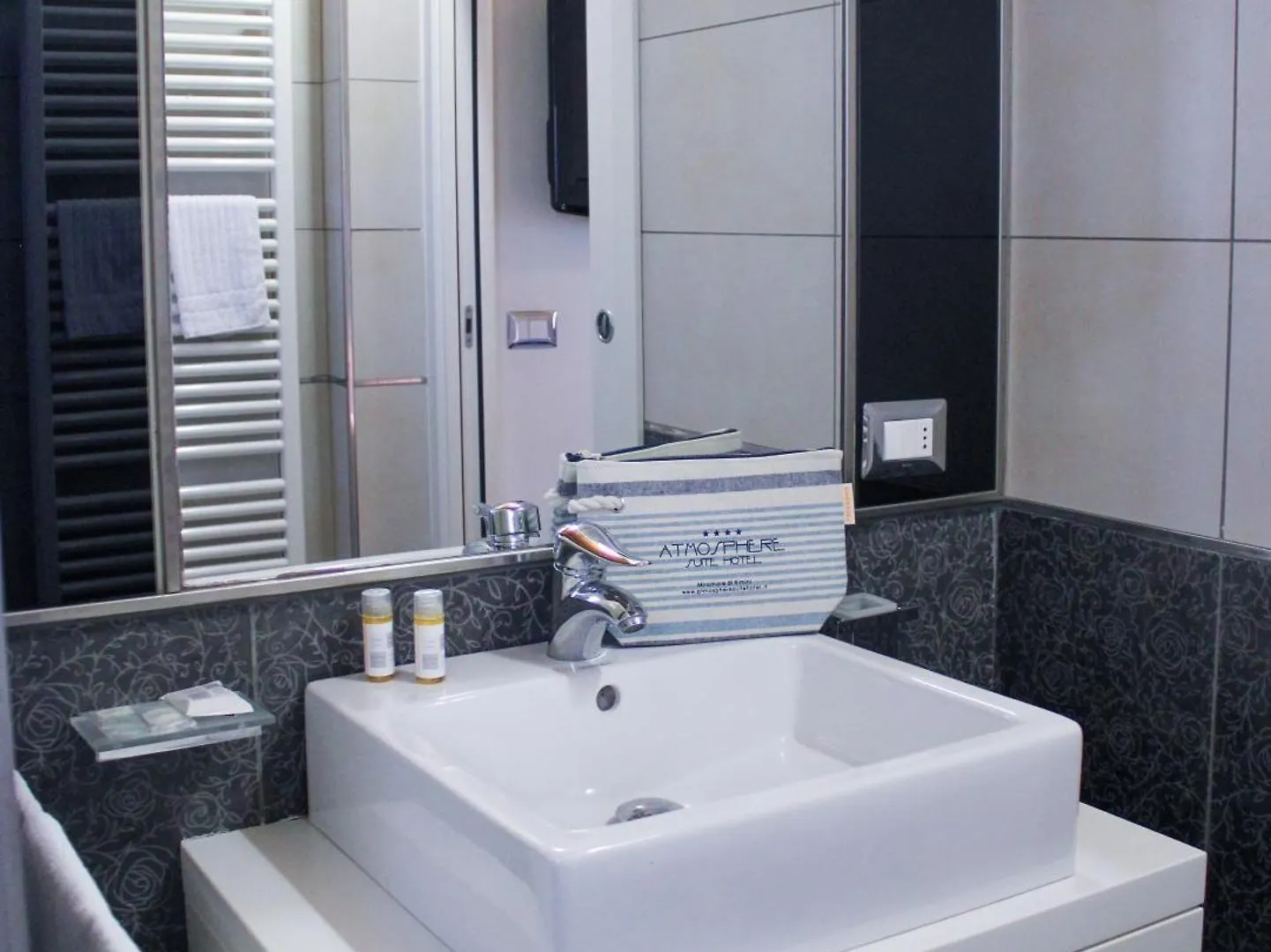 Atmosphere Suite Hotel Rimini 4*,